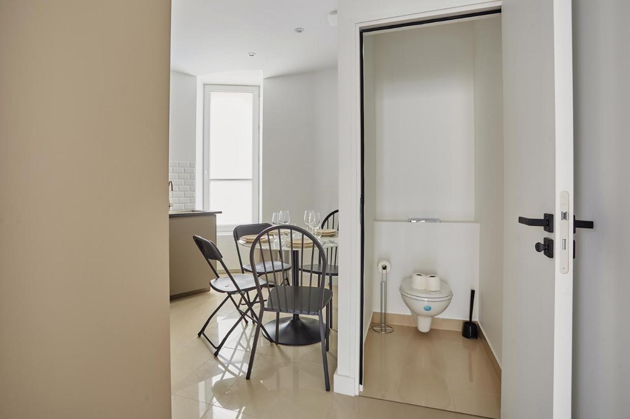 Apartment Center Of Paris By Studio Prestige Bagian luar foto